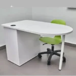 مكتب دراسة أبيض للأطفال مع كرسي أخضر