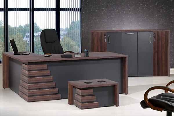 Trento-Desk-01 مكتب مدير أنيق وعصري بجودة عالية - الصورة 1