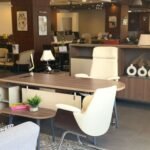 مكتب فاخر عصري