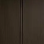 ⁦دولاب خشب بأبواب منزلقة⁩ - الصورة ⁦3⁩